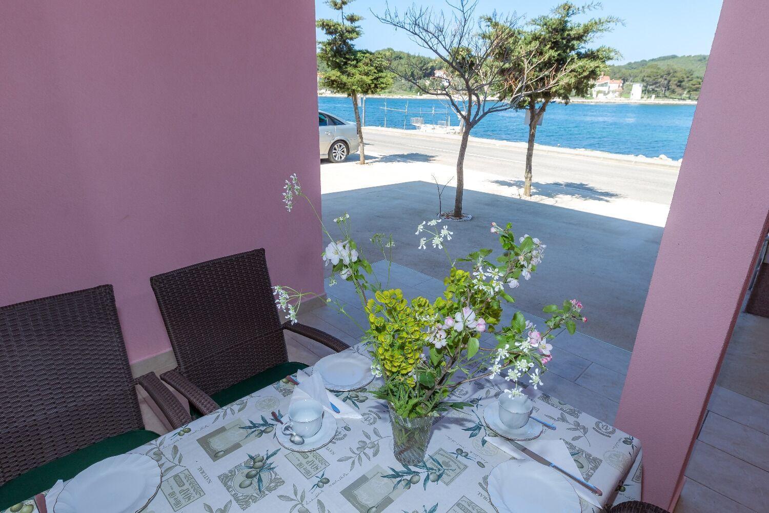 Apartments Zvone1 Велі-Рат Екстер'єр фото
