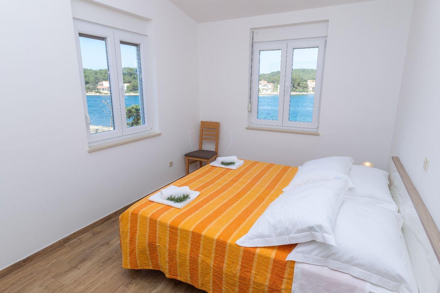Apartments Zvone1 Велі-Рат Екстер'єр фото