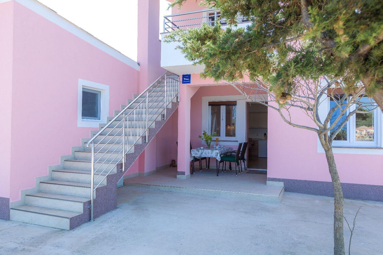 Apartments Zvone1 Велі-Рат Екстер'єр фото